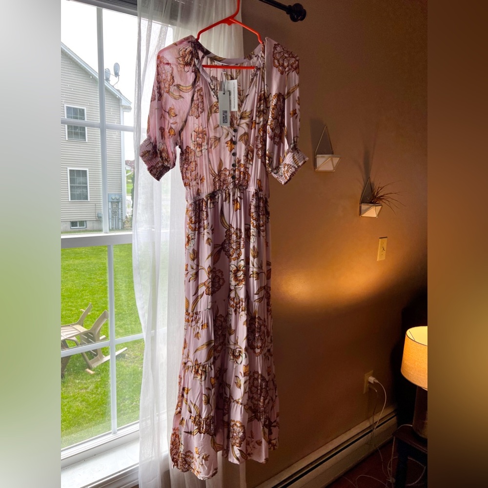 BB Dakota maxi dress size small!